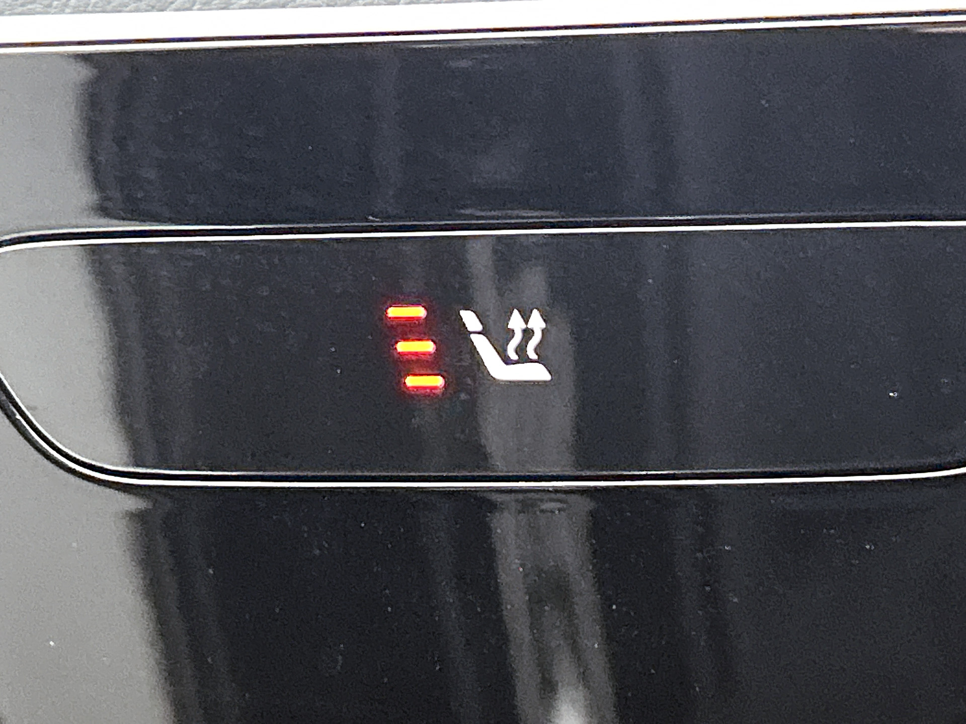 43348772-11.jpg