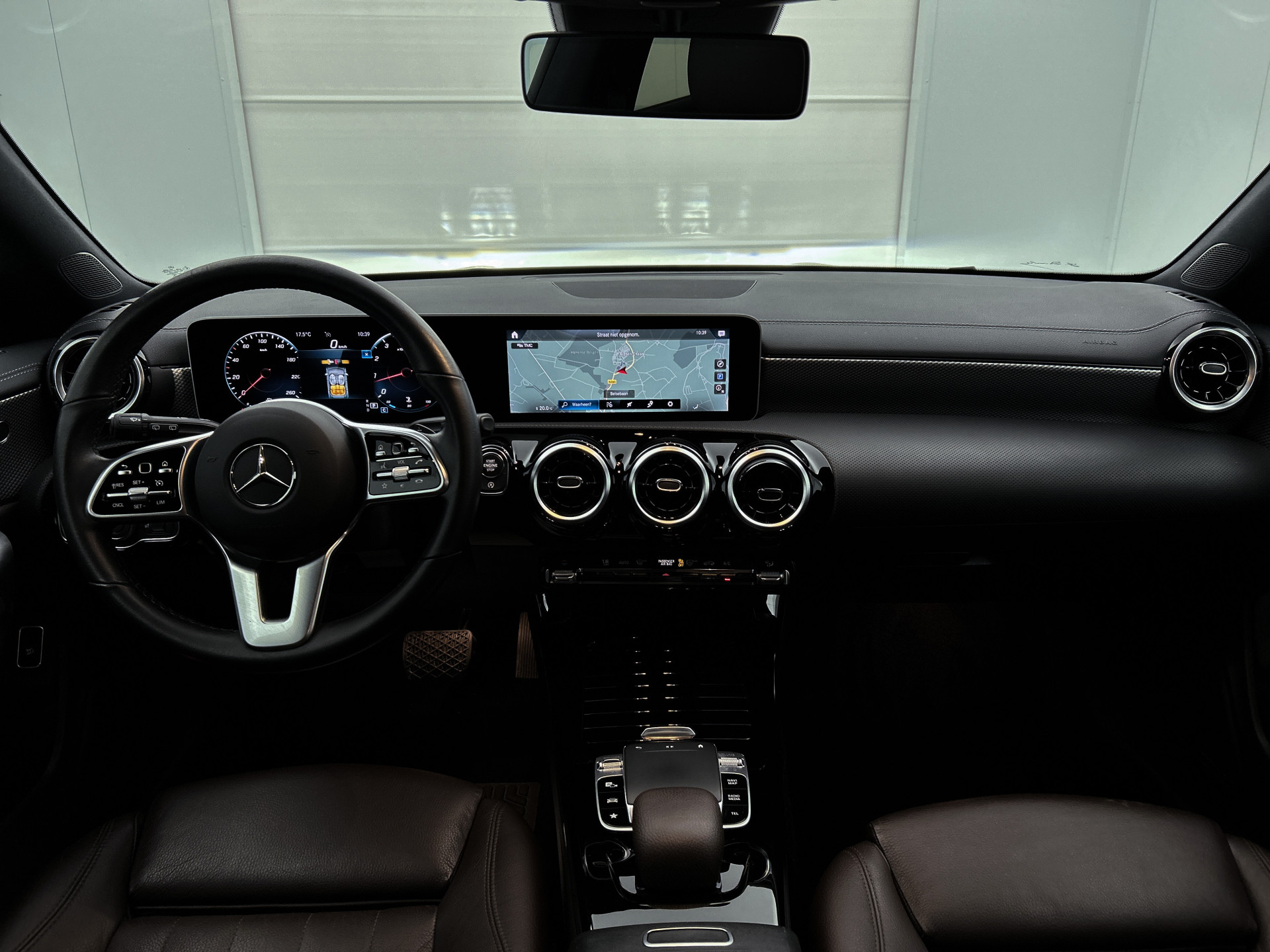 44998478-5.jpg
