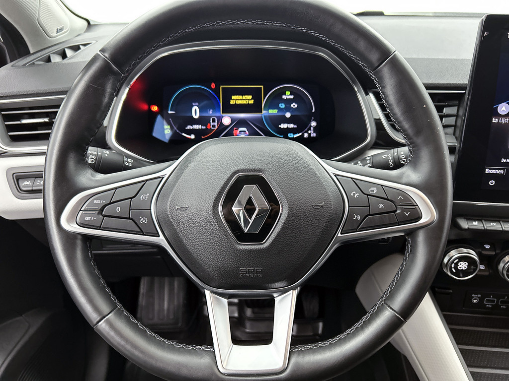 52695050-5.jpg